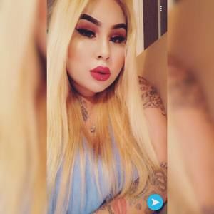 Meet your Posher, Angela